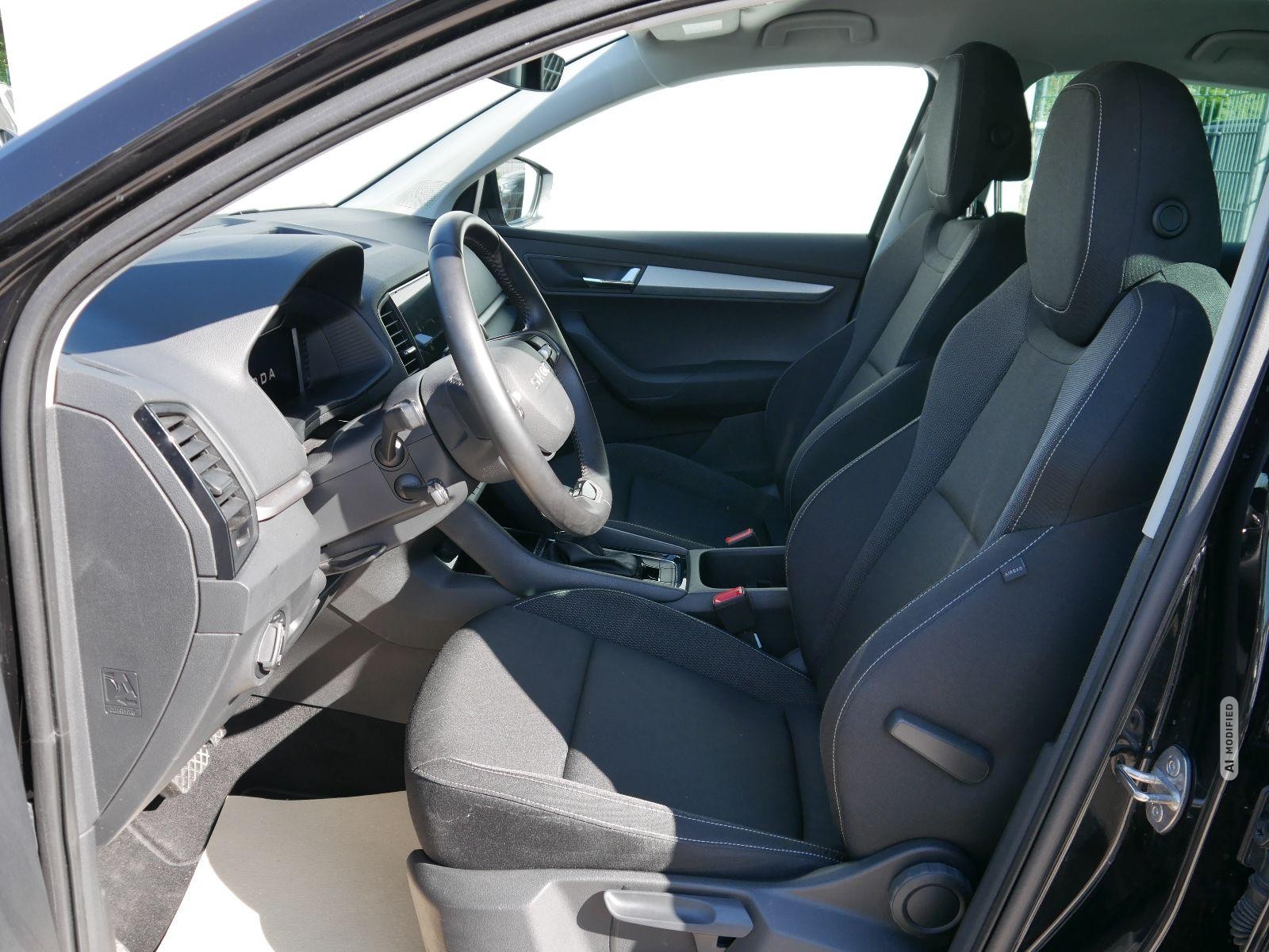 Skoda Karoq Selection 1.5 TSI DSG*ACC*PDC*KAMERA*TEMPOMAT*LED*SMARTLINK*KLIMA*RADIO*17