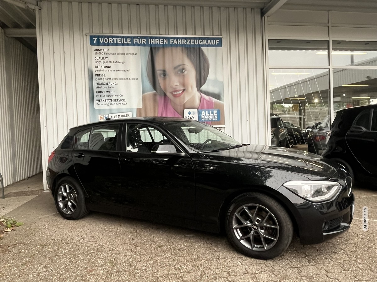 BMW 118 d AUTOM NAVI PROF XENON SCHIEBEDACH SHZ KEYLESS