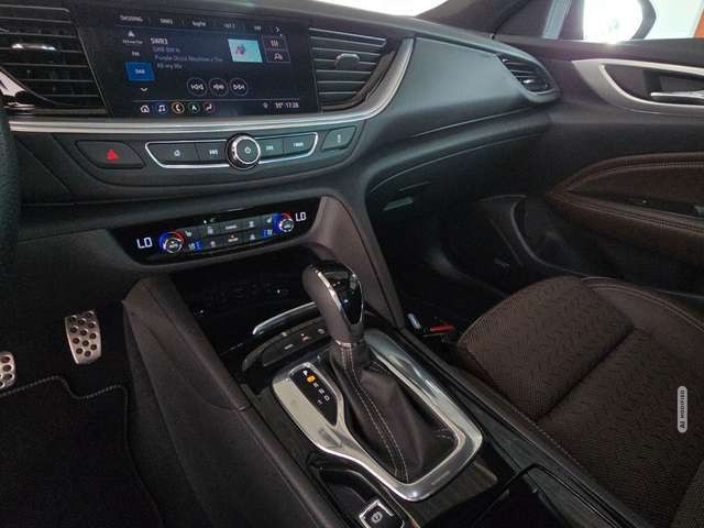 Opel Insignia B Sports Tourer Ultimate *LED *AHK