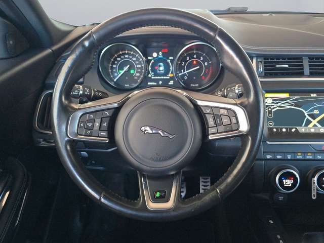 Jaguar E-Pace E-PACE R-Dynamic S AWD *