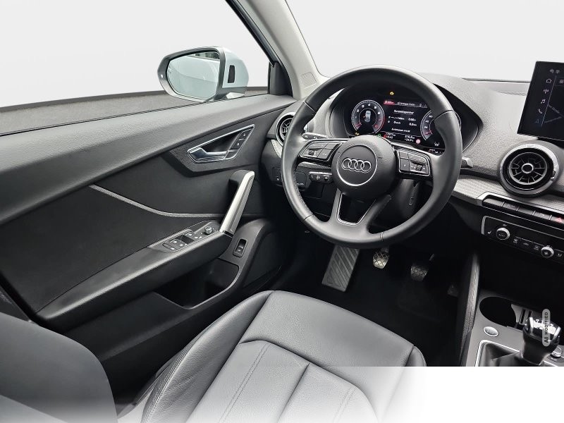 Audi Q2 30 TFSI Navi LED el.Heckklappe LM16