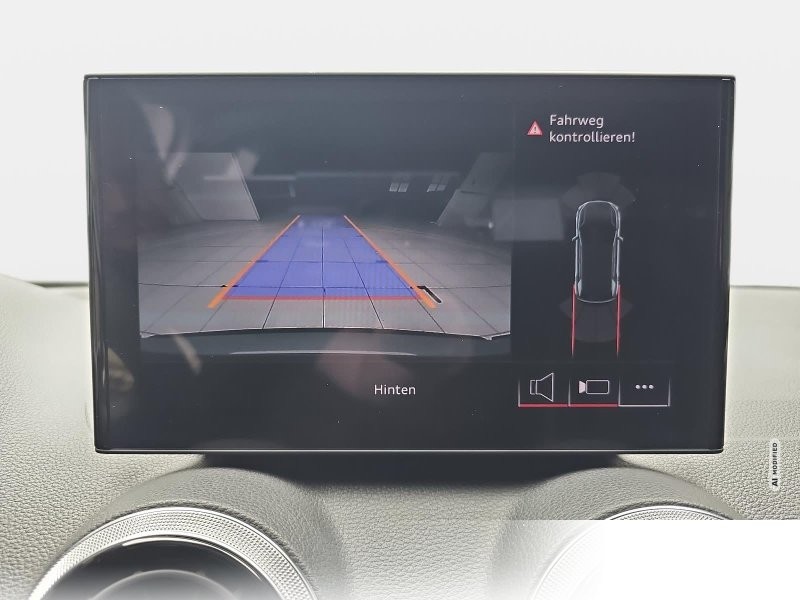 Audi Q2 30 TFSI Navi LED el.Heckklappe LM16