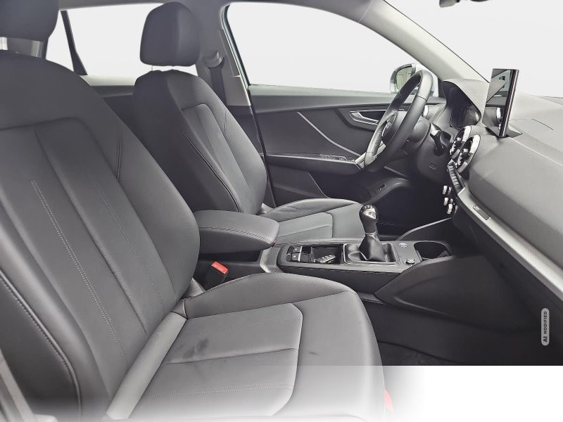 Audi Q2 30 TFSI Navi LED el.Heckklappe LM16
