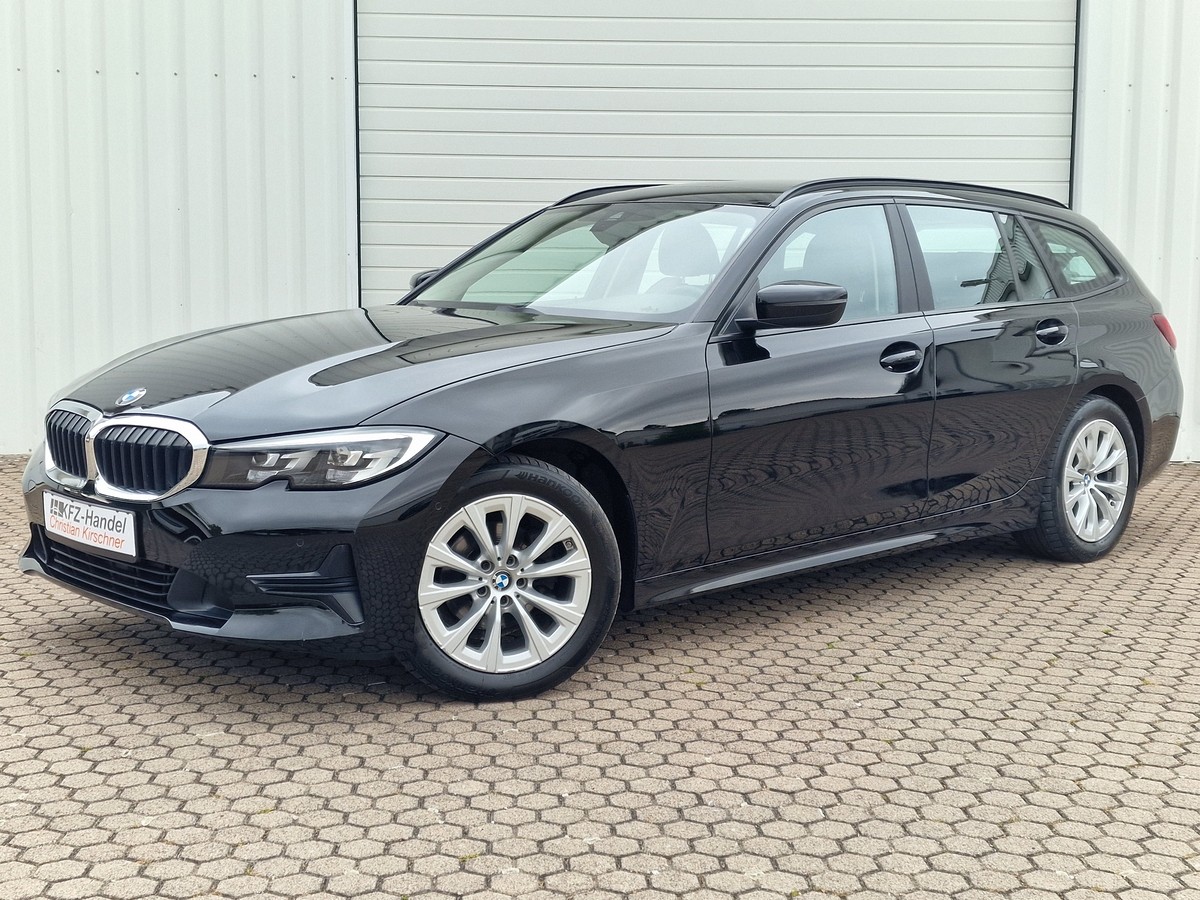 BMW 318 d*Sportsitze*Pano-dach*Live Cockpit Prof.*DAB