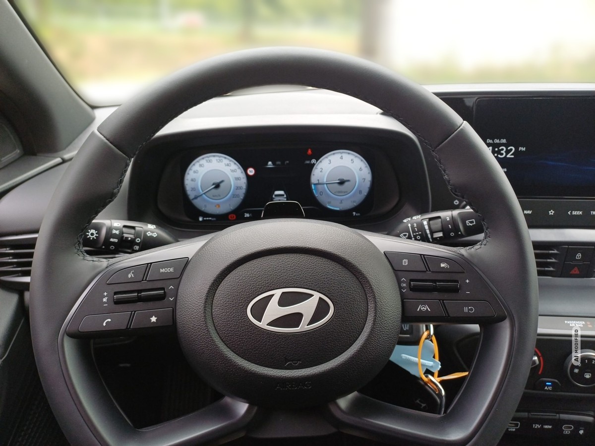 Hyundai i20 1.0 T-GDI 6-MT Blackline MY26 App Navi Kamera PDC
