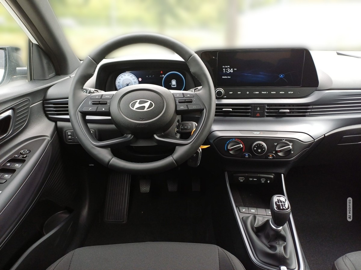 Hyundai i20 1.0 T-GDI 6-MT Blackline MY26 App Navi Kamera PDC