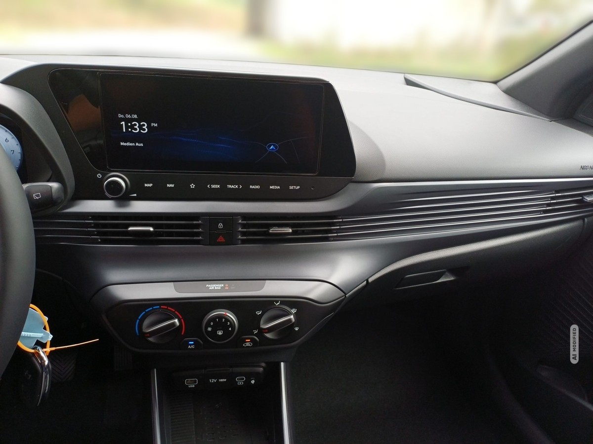 Hyundai i20 1.0 T-GDI 6-MT Blackline MY26 App Navi Kamera PDC