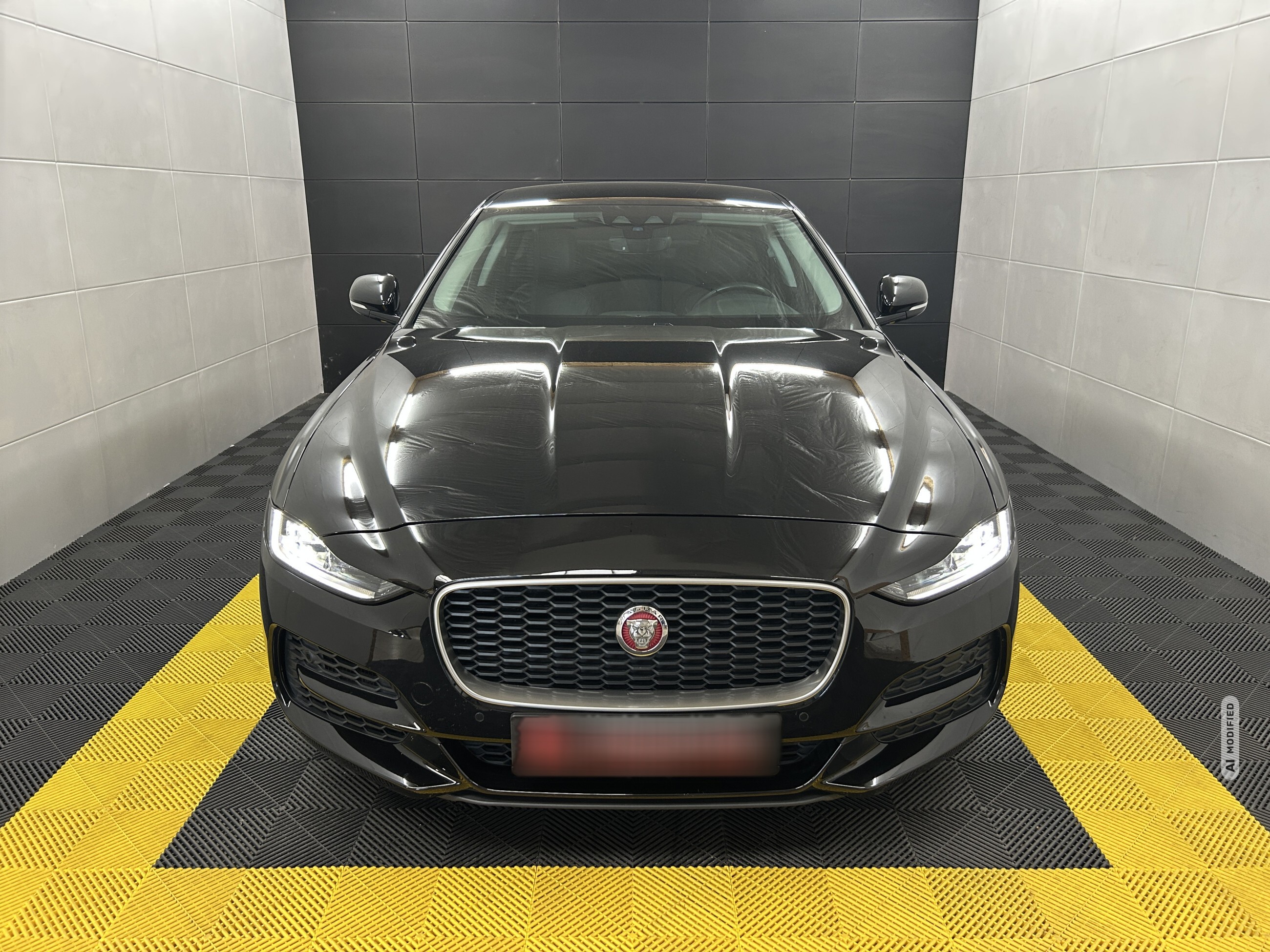 Jaguar XE S+KAM+LED+Keyless+NBA+TEMP+SHA+CarPlay