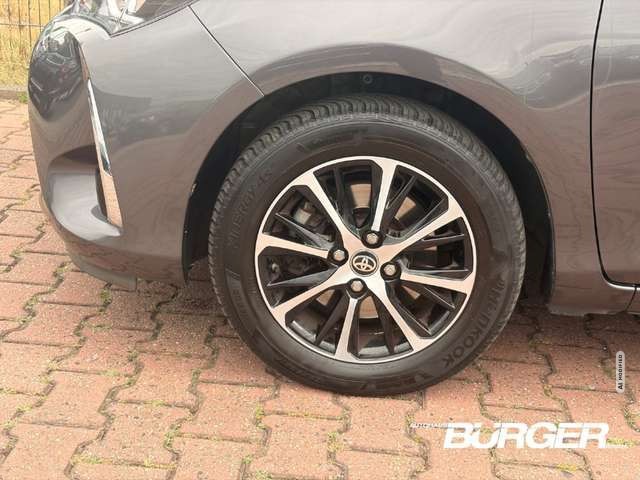 Toyota Yaris Team D SHZ Kamera Spurhalteass. Fernlichtass. Verk