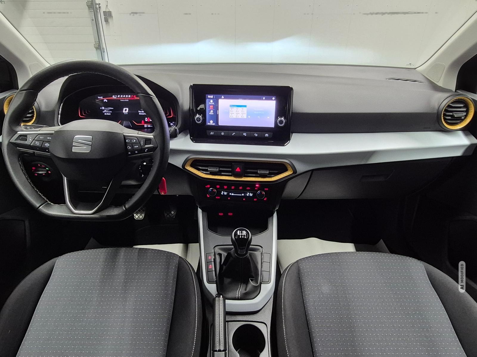 Seat Arona LED/Klimaaut./Carplay/SHZ/PDC/GRA/16-LM