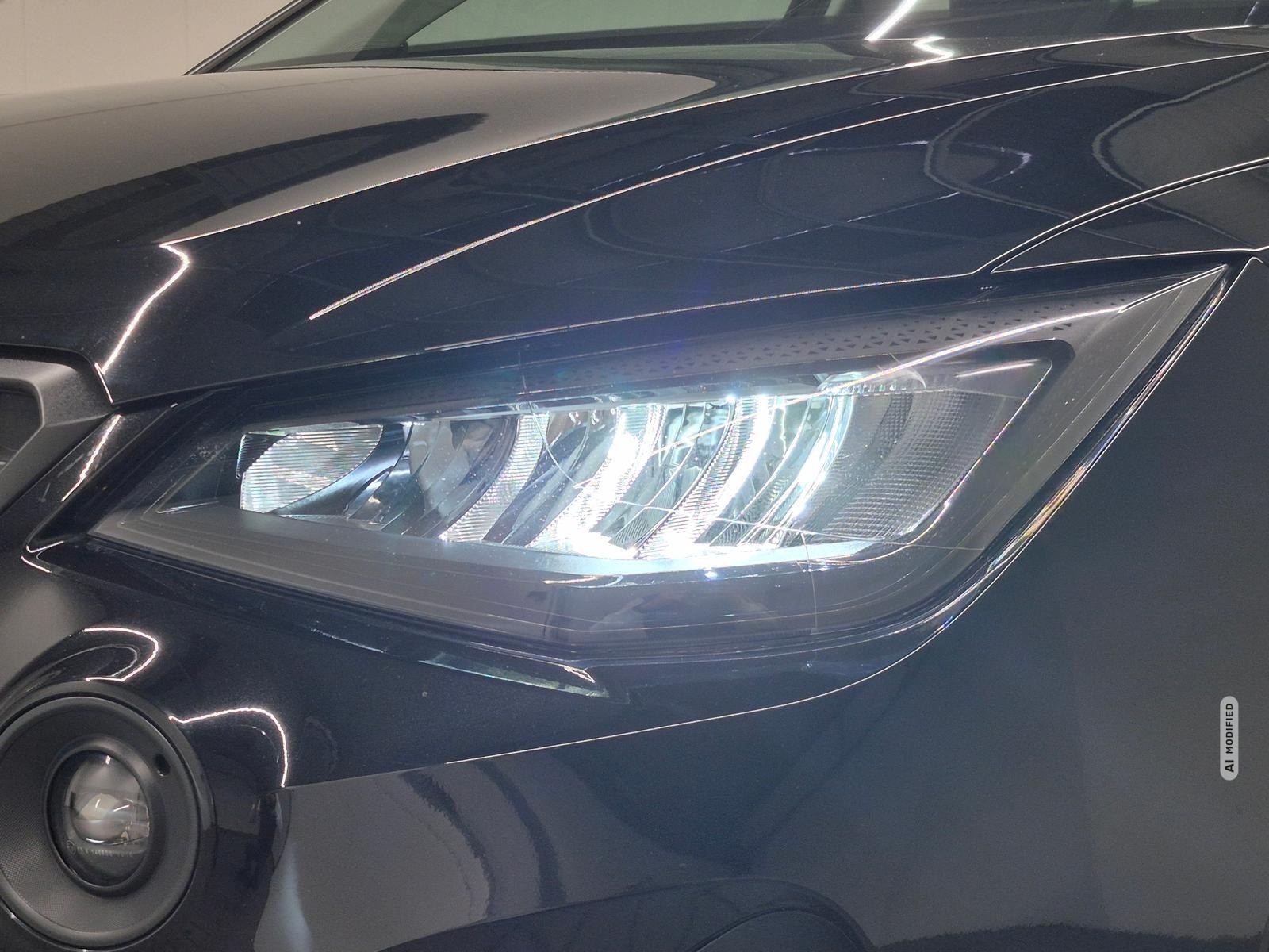 Seat Arona LED/Klimaaut./Carplay/SHZ/PDC/GRA/16-LM