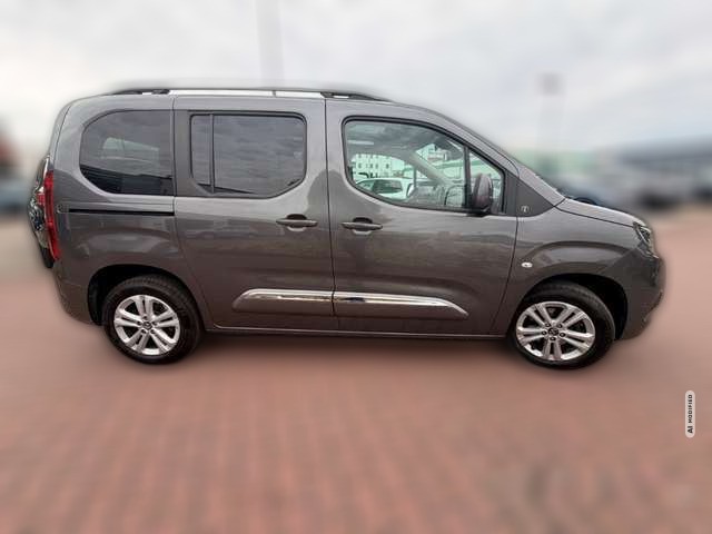 Toyota PROACE CITY Verso L1 Team Deutschland Panorama ACC AHK 8-Fachb