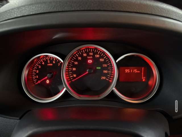 Dacia Lodgy Stepway Celebration 1.2 TCe Navi Carplay