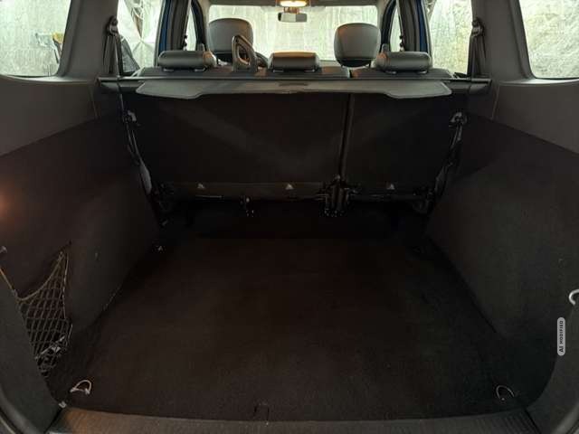 Dacia Lodgy Stepway Celebration 1.2 TCe Navi Carplay