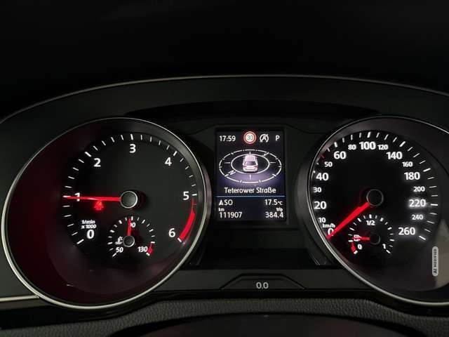 Volkswagen Passat 2.0TDI Business LED KAMERANAVICARPLAY ACC