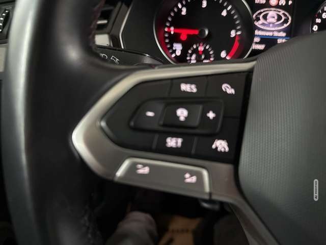 Volkswagen Passat 2.0TDI Business LED KAMERANAVICARPLAY ACC
