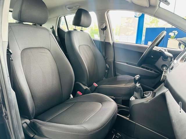Hyundai i10 1.2 Style SHZG PDC CarPLAY DAB Ass.-Pak.