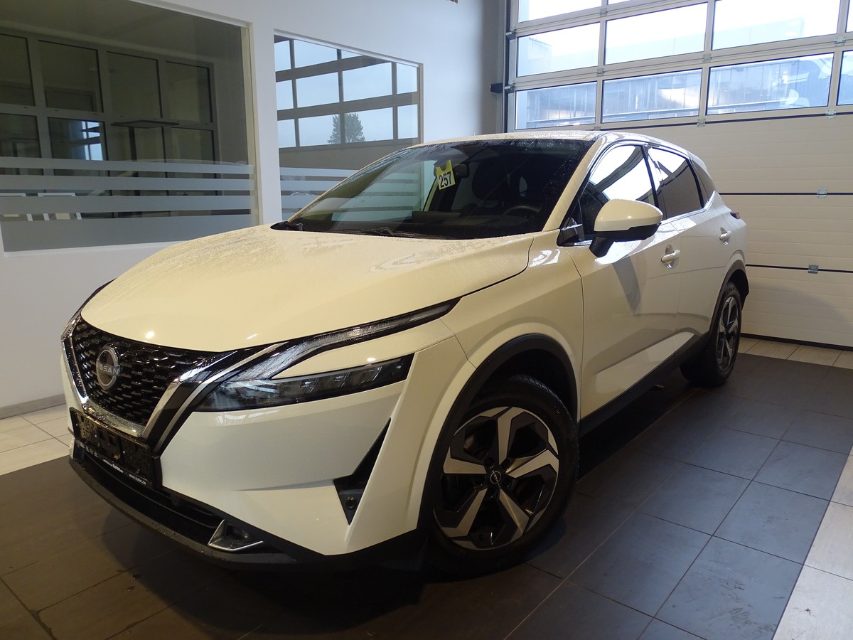 Nissan Qashqai 1.3 DIG-T N-Connecta 