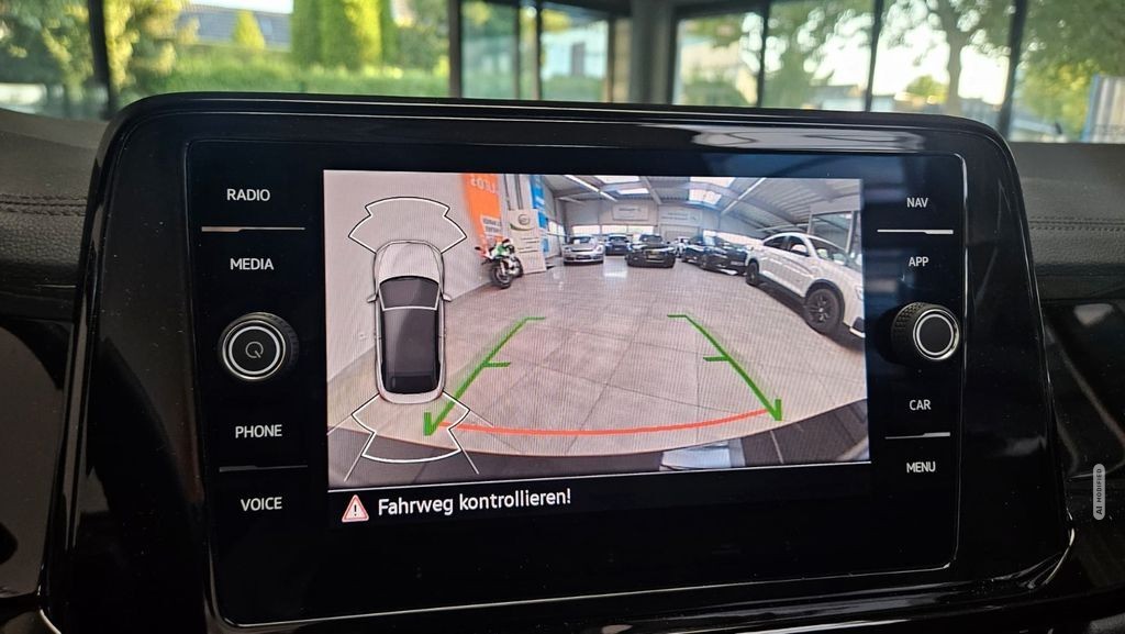 Volkswagen T-Roc Cabriolet Style LED ACC Navi Kamera SHZ