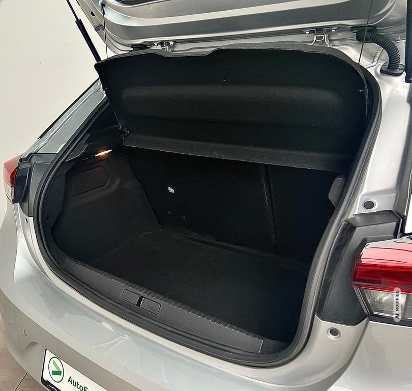 Opel Corsa F Kamera Sportsitze Digitalcock Tempo LED