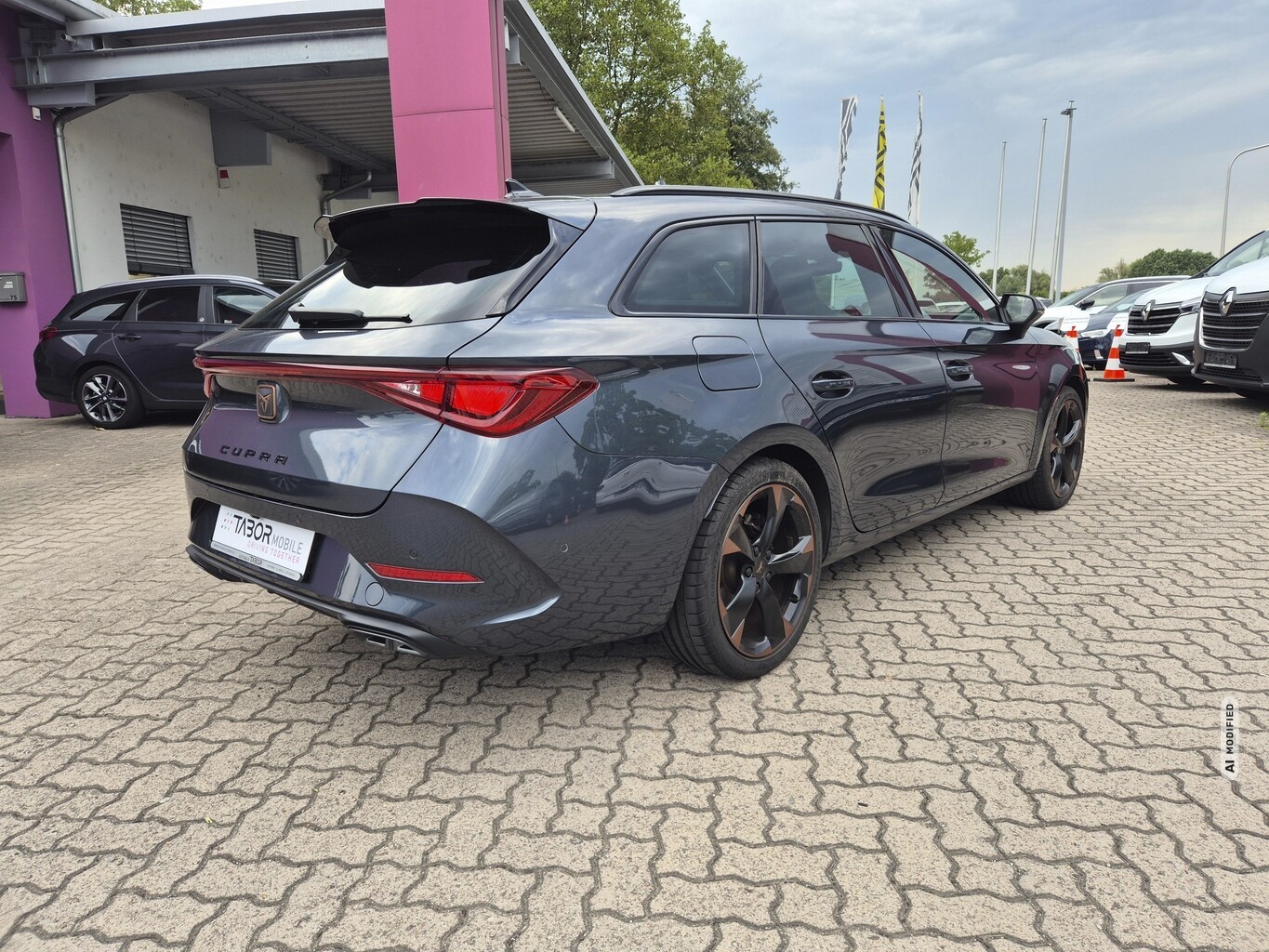 Cupra Leon Sportstourer 1.5 eTSI 150 DSG Matrix Nav