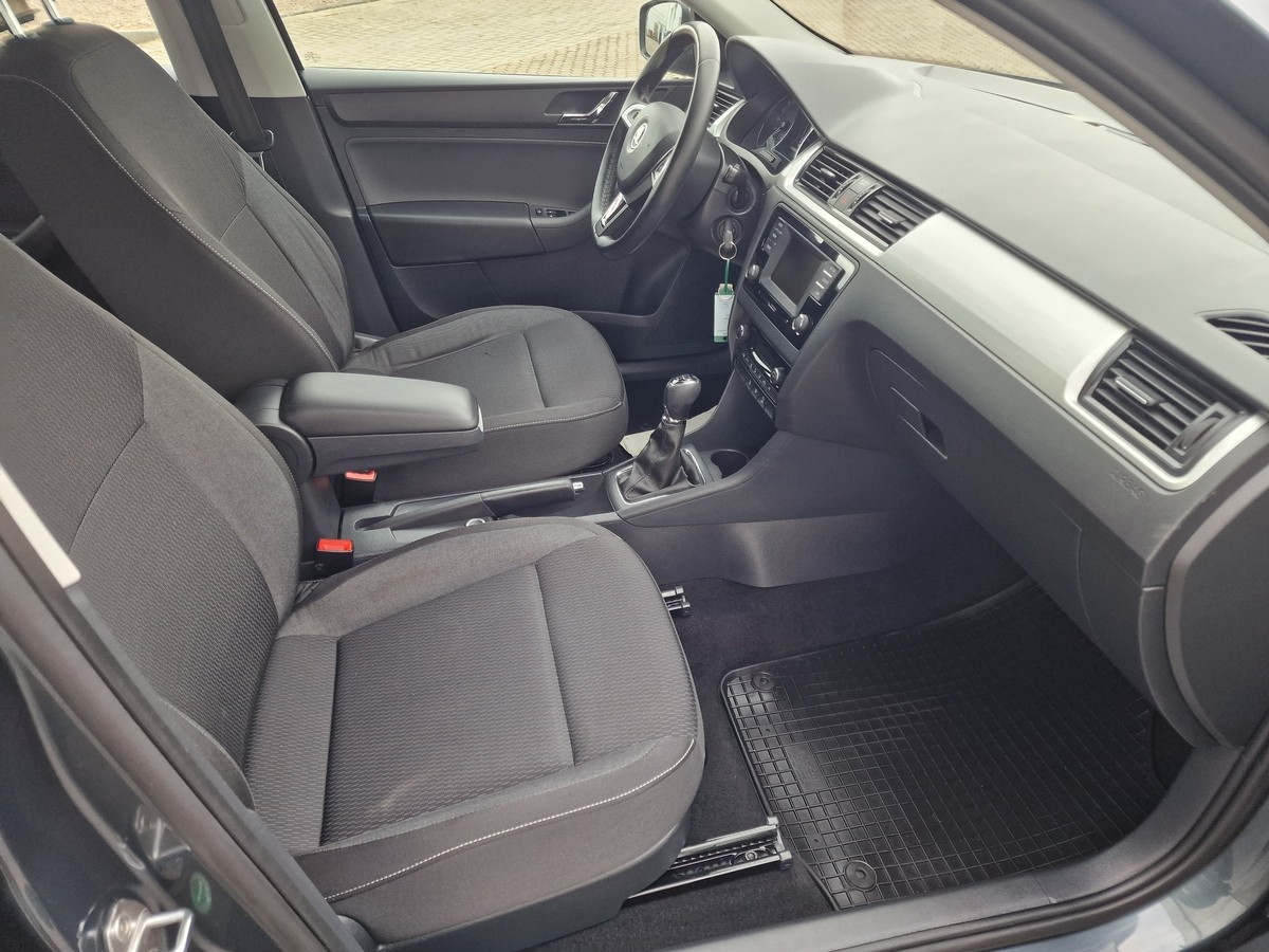 Skoda Rapid TDI Spaceback*99 € montl. mögli*Tempomat*PDC*Klimaaut.