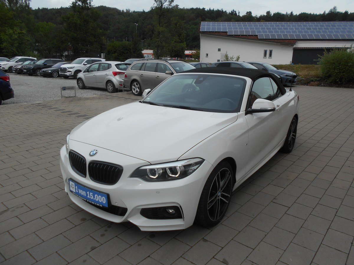 BMW 220 i Cabrio MSport