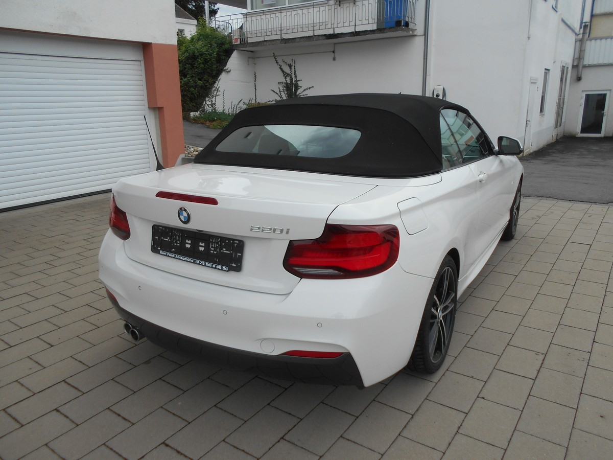 BMW 220 i Cabrio MSport