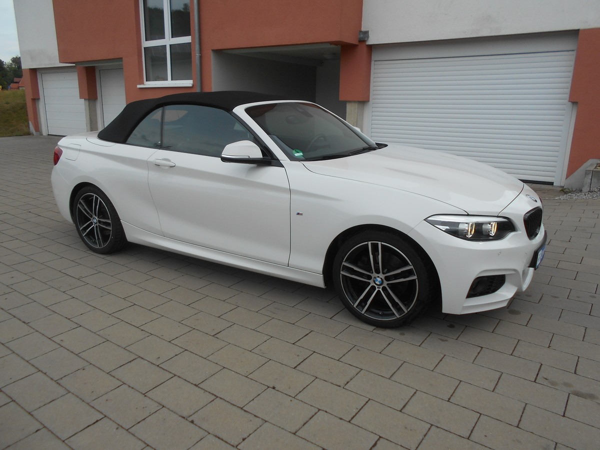 BMW 220 i Cabrio MSport