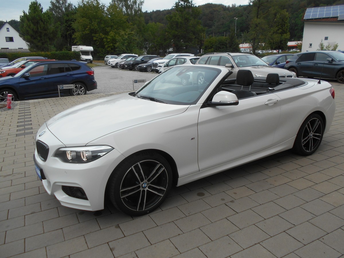 BMW 220 i Cabrio MSport