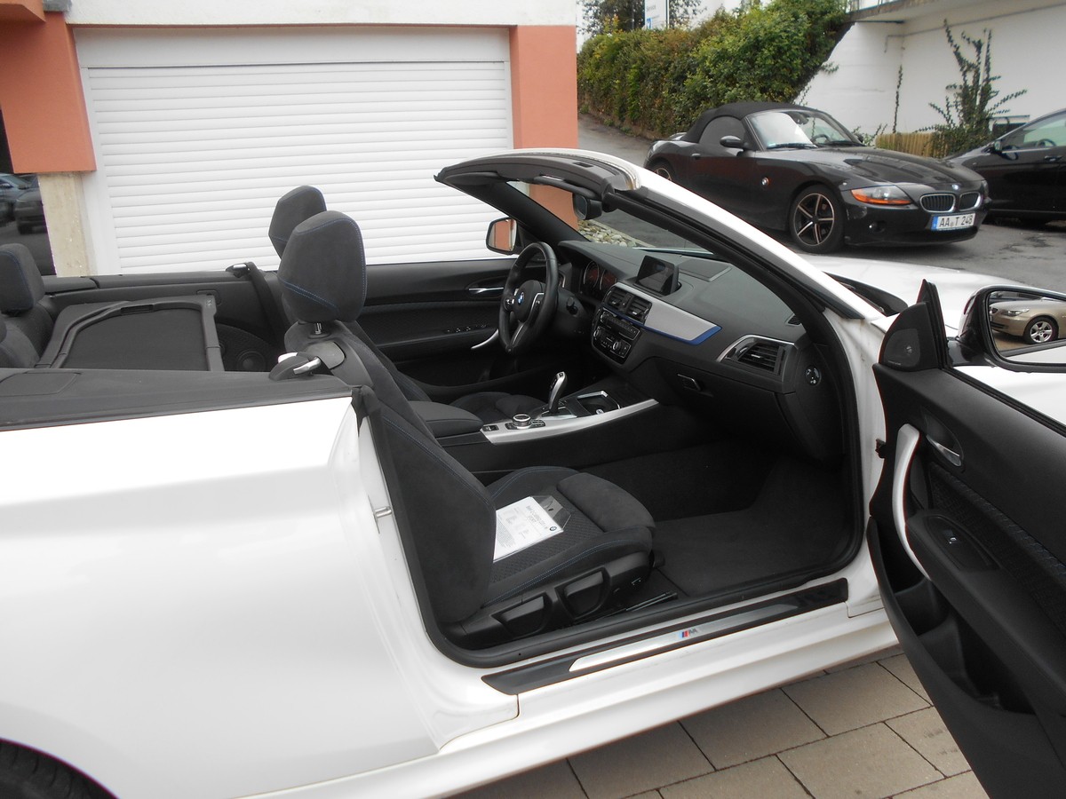 BMW 220 i Cabrio MSport