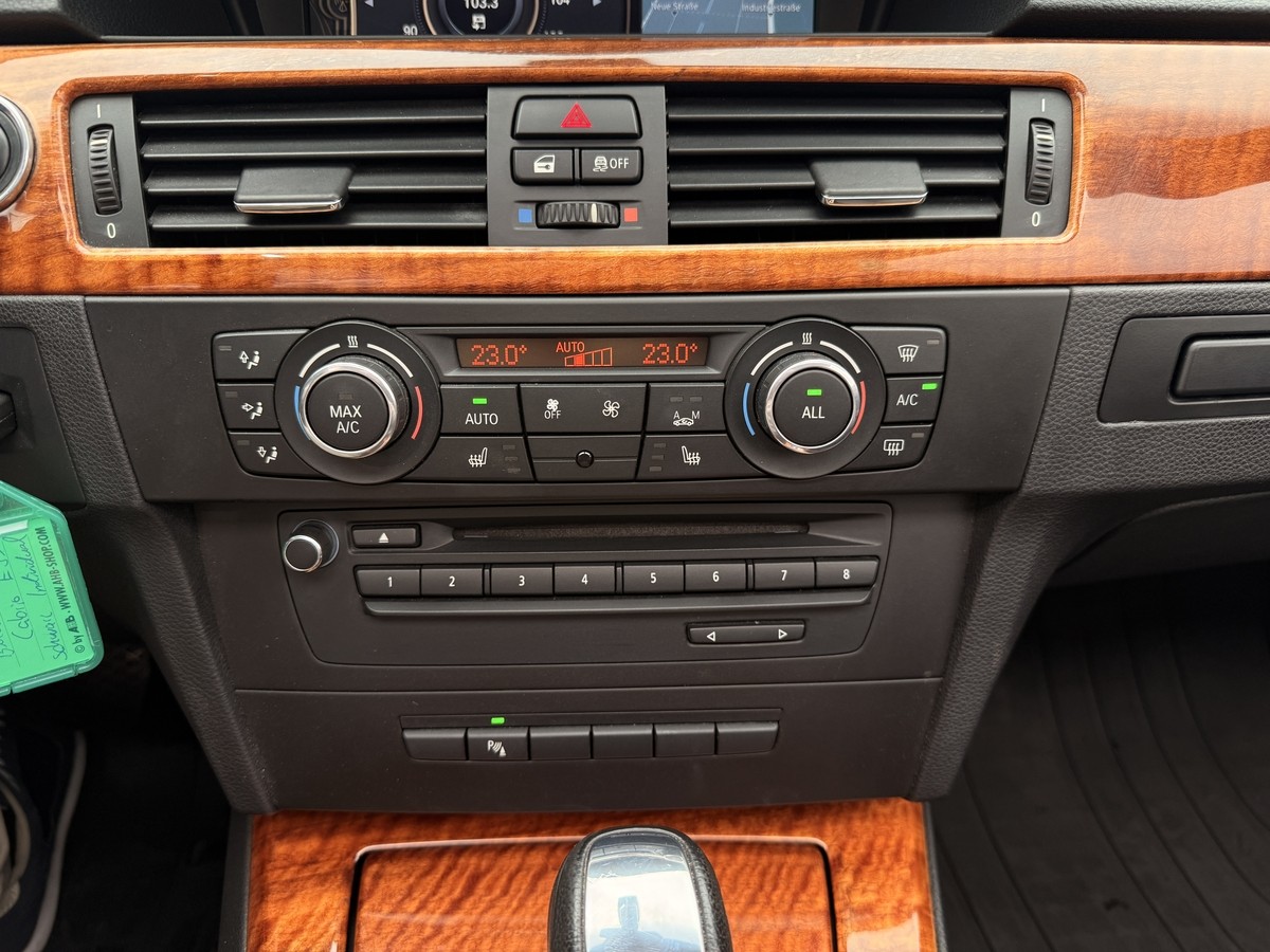 BMW 330d Cabrio Individual Harman Kardon ACC AHK