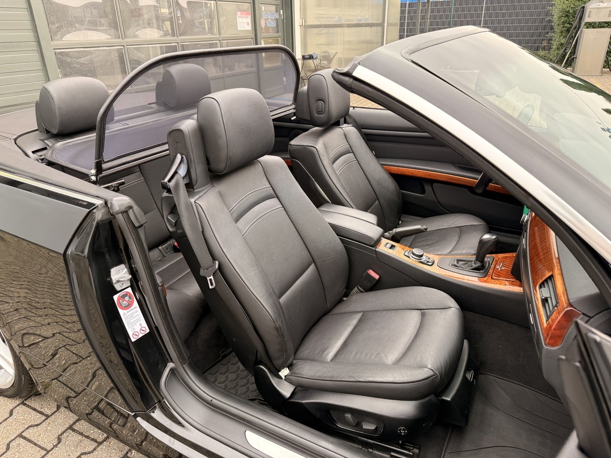 BMW 330d Cabrio Individual Harman Kardon ACC AHK