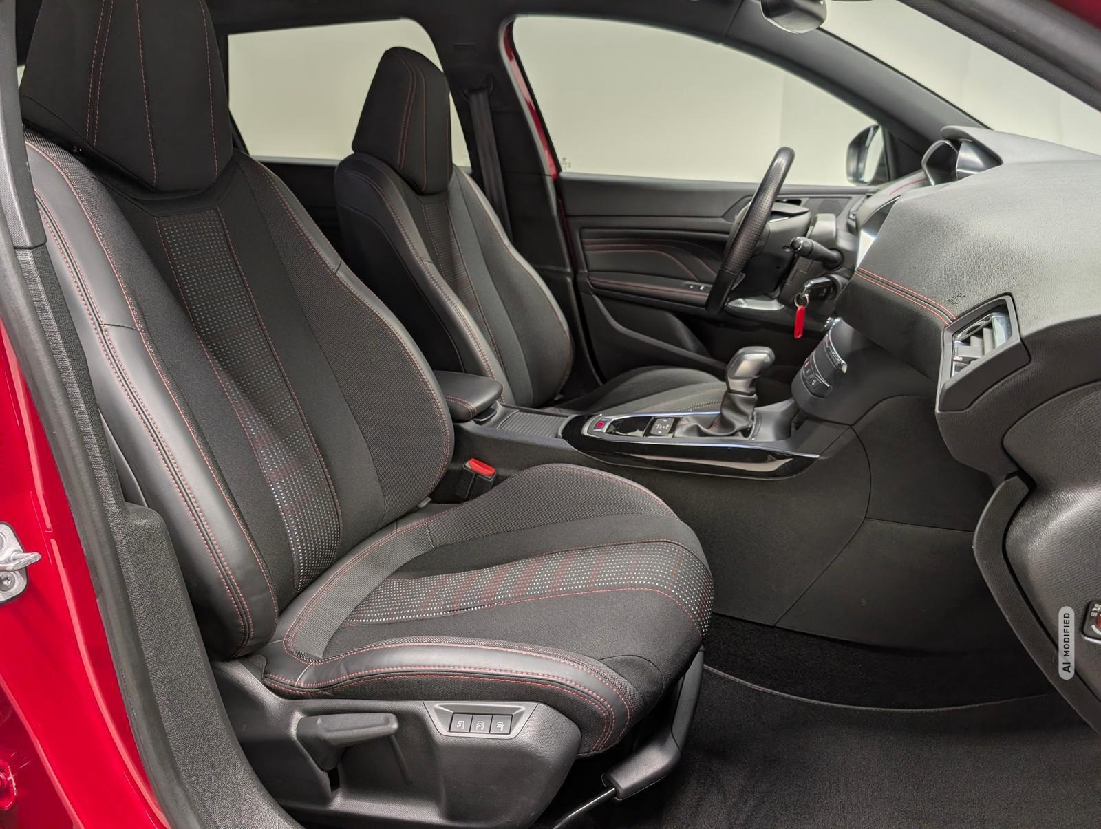 Peugeot 308 Allure GT-Line LED/Navi/SHZ/Kam/Tempom./17LM
