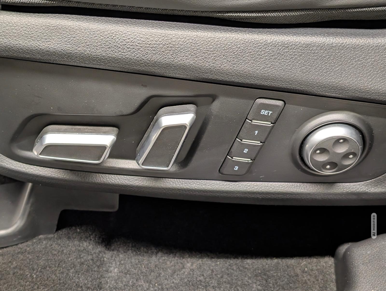DFSK Fengon 7 AWD Exclusive LED/Navi/Pano/360°/HUD