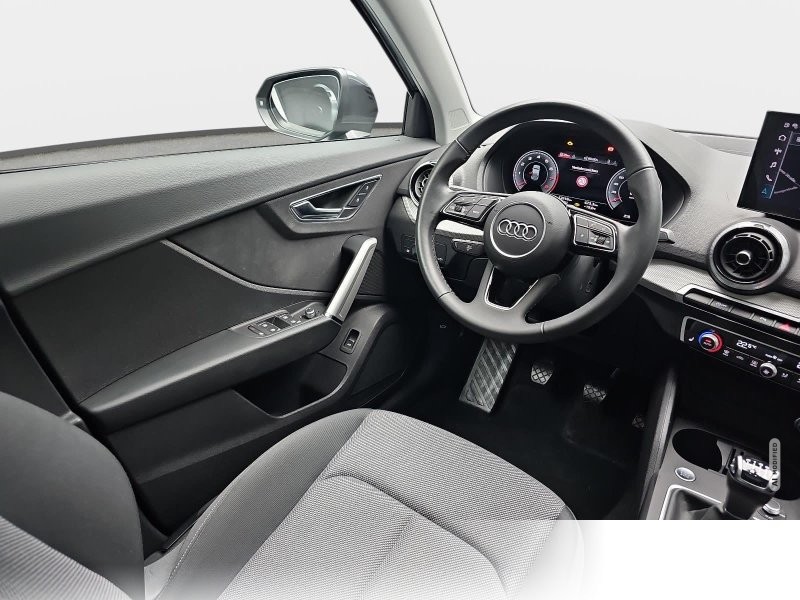 Audi Q2 30 TFSI S line Navi LED Kamera LM17