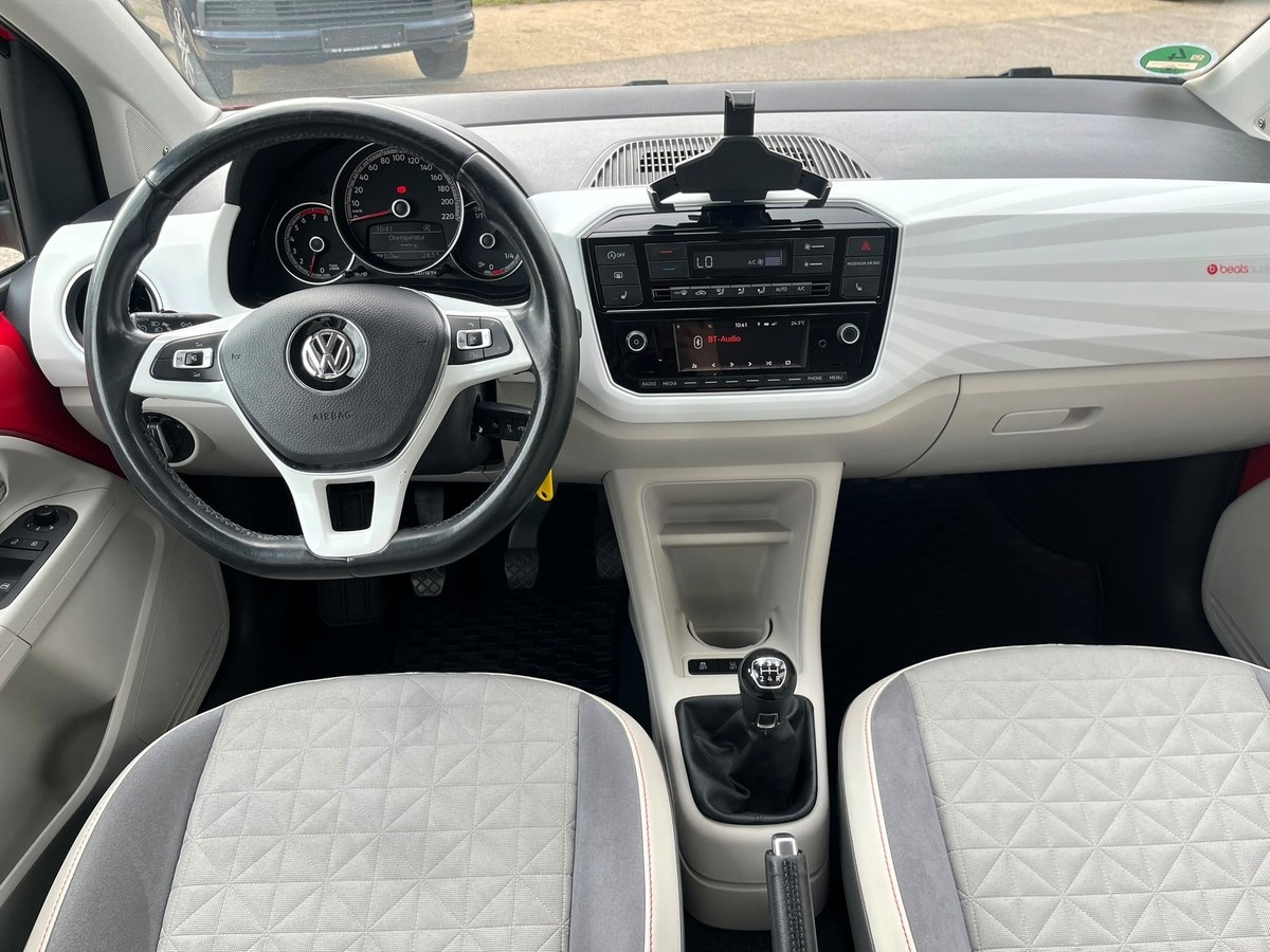 Volkswagen up! 1.0 BMT beats *Einparkhilfe hinten*Bluetooth*Sitzheizung