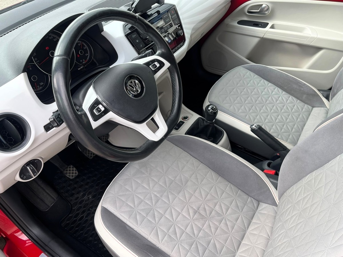 Volkswagen up! 1.0 BMT beats *Einparkhilfe hinten*Bluetooth*Sitzheizung