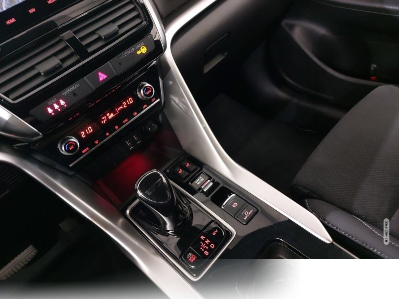 Mitsubishi Eclipse Cross 2.4 MIVEC PHEV CVT PLUS