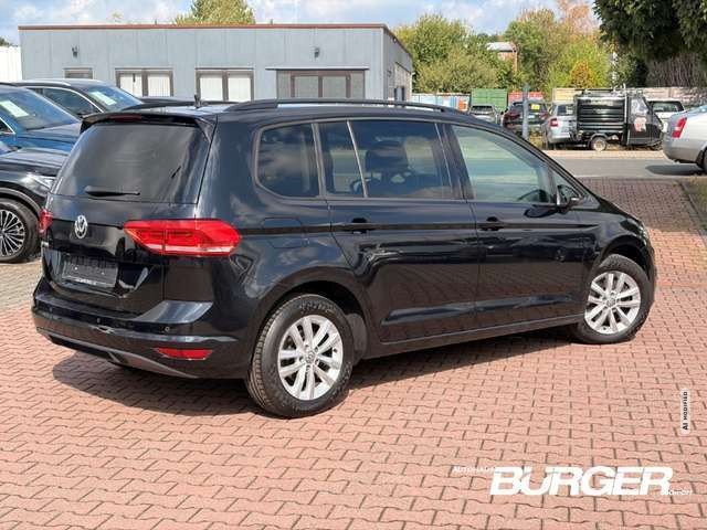Volkswagen Touran Comfortline Navi 7-Sitzer ACC Kamera Sitzheizung