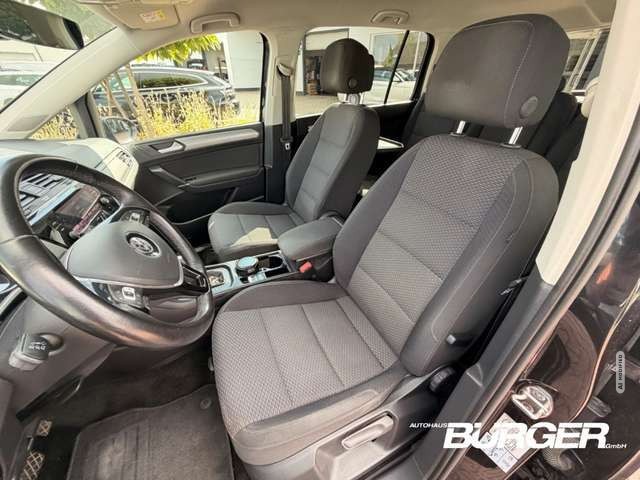 Volkswagen Touran Comfortline Navi 7-Sitzer ACC Kamera Sitzheizung