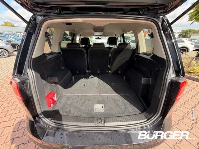 Volkswagen Touran Comfortline Navi 7-Sitzer ACC Kamera Sitzheizung