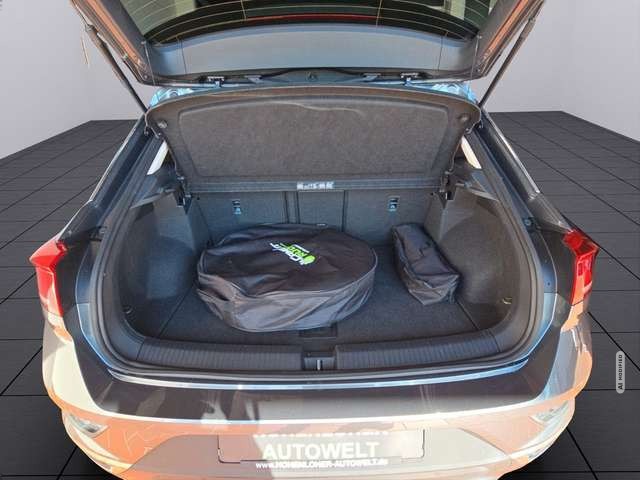 Volkswagen T-Roc Style 2.0 TDI DSG Style *AHK *NAVI *RFK