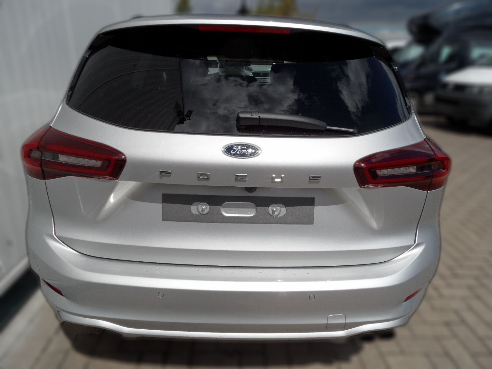 Ford Focus Turnier ST-Line X+Cam+Panoramadach+AHK+AT