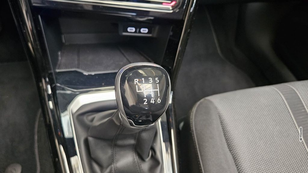 Volkswagen T-Roc Cabriolet Style LED ACC Navi Kamera SHZ