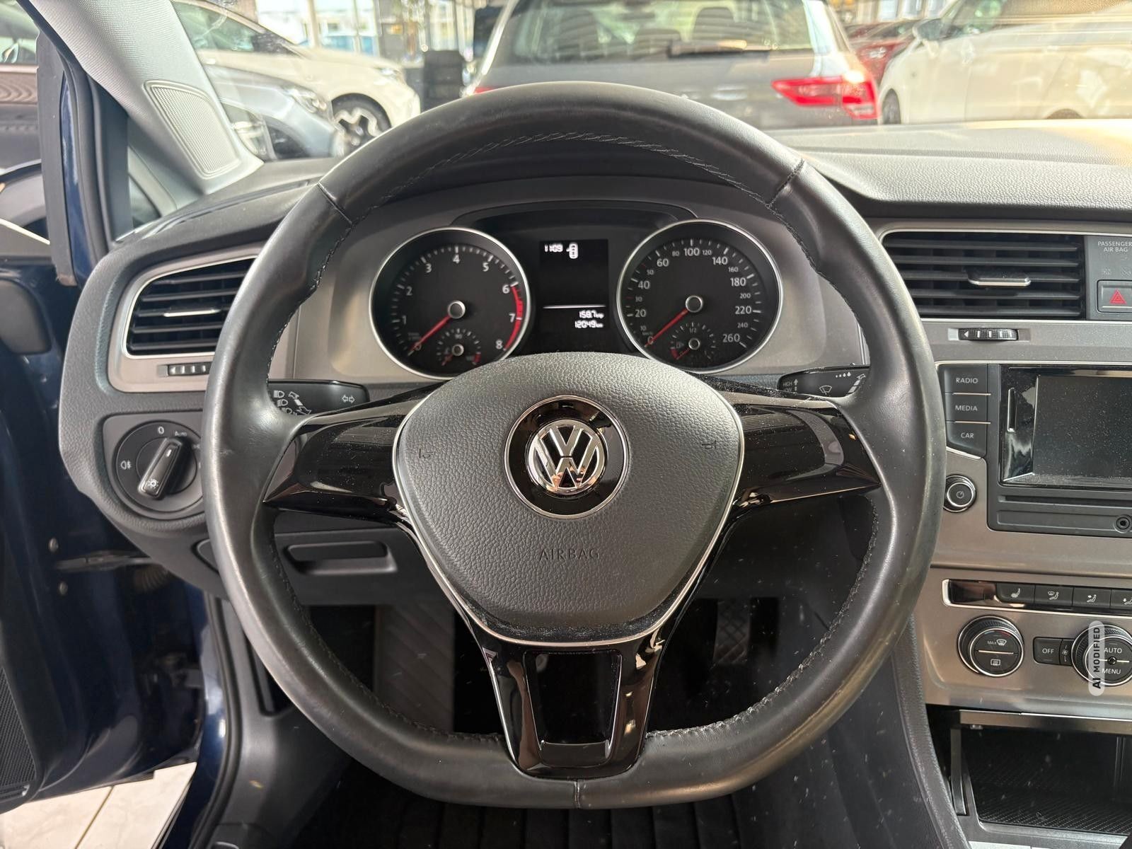 Volkswagen Golf VII Lim. Trendline BMT