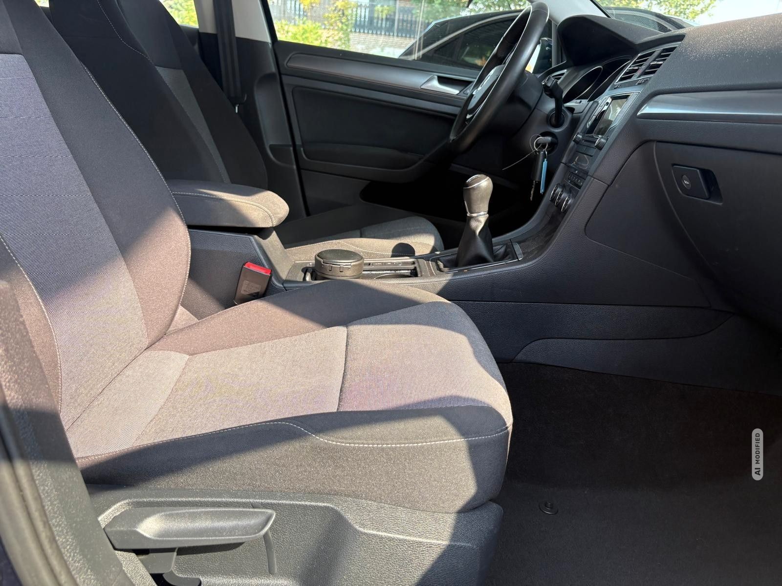 Volkswagen Golf VII Lim. Trendline BMT