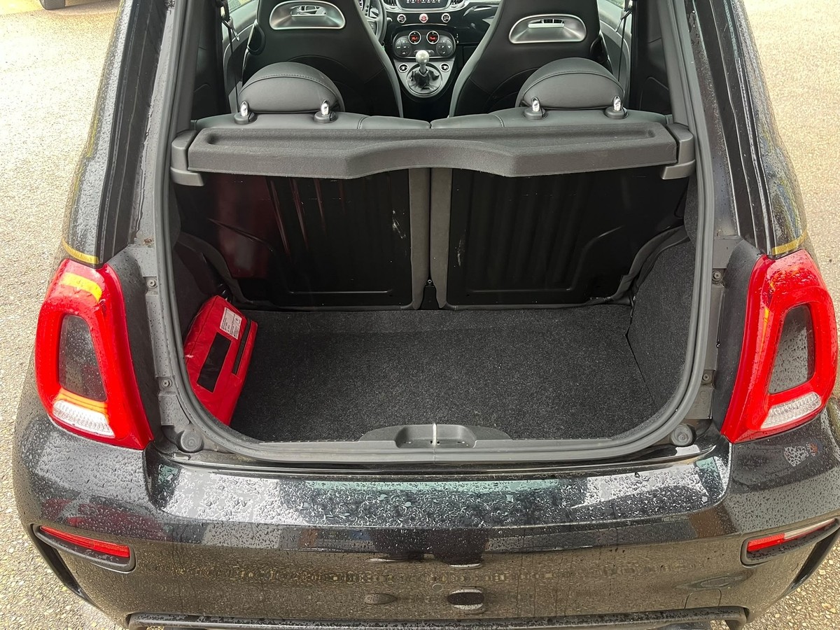 Abarth 500 1.4 T-Jet 16V Scorpioneoro (EURO 6d-TEMP) 