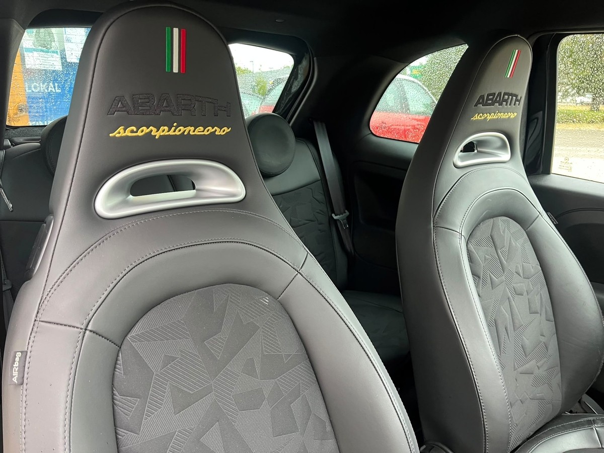 Abarth 500 1.4 T-Jet 16V Scorpioneoro (EURO 6d-TEMP) 