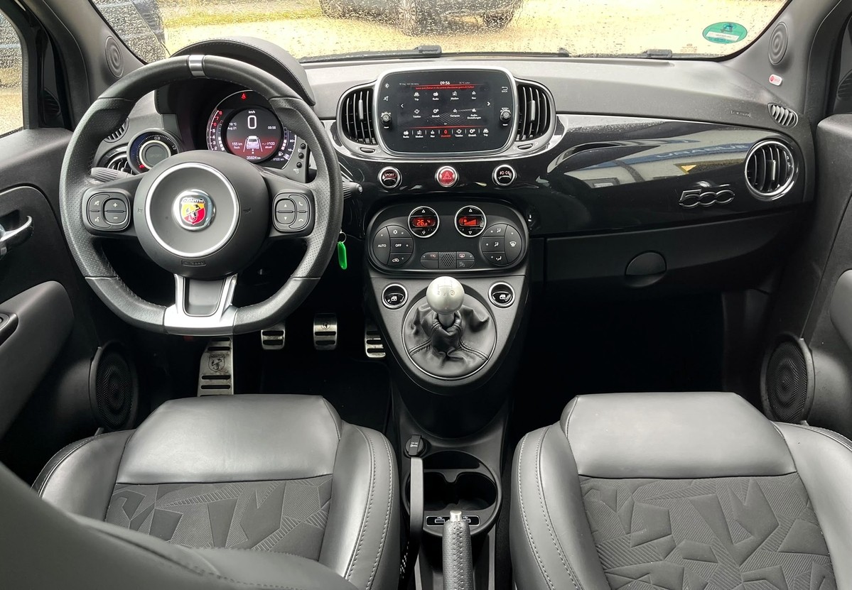 Abarth 500 1.4 T-Jet 16V Scorpioneoro (EURO 6d-TEMP) 